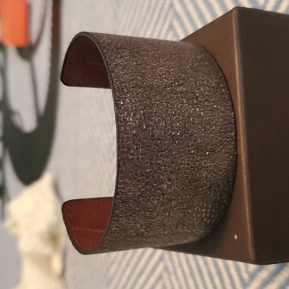 Brighton cuff bracelet - Picture 4 of 9